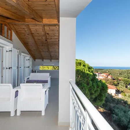 Demargia A - Loft Áno Yerakaríon